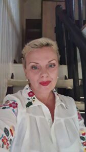 Actress Irma Vitovska HD Instagram Photos and Wallpapers January 2023