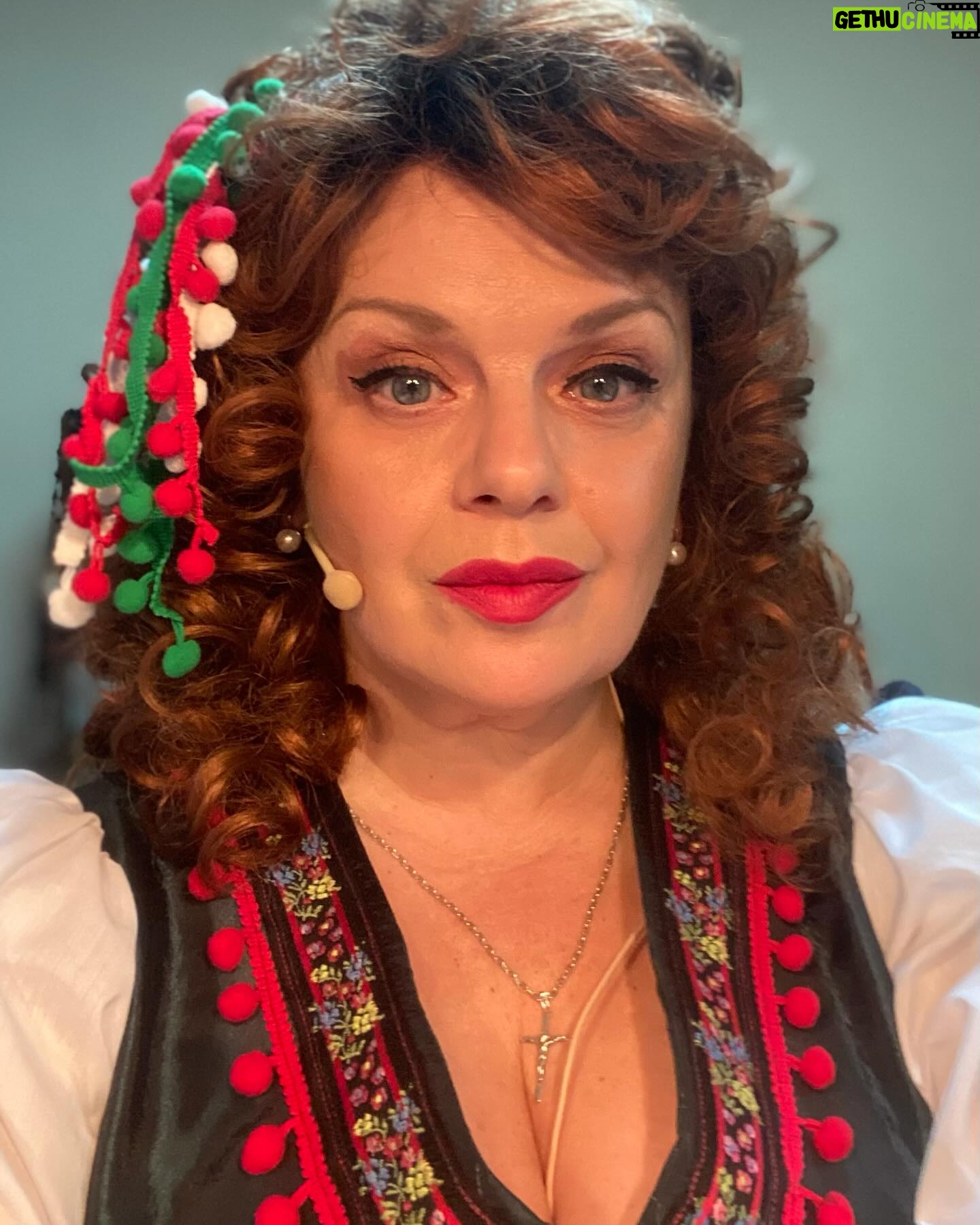 Irma Vitovska - 1.8K Likes - ŠŠ²Ń ŃŃŠ¾Ńони ŠŃми ŃŠ¾Š½ ŠŠµŃŠŗŠ°Ń šŠ¼Š¾Ń ŃŠµŠ·ŠŗŠ°))
āŠØŠ°ŃŃŠŗŠ° або ŠæŃигоГи ŃŃŃŠ¾Š²Š¾Š³Š¾ ŃŃŃŃŠ»ŃŃŃāŃŠµŠ¶.Š .ŠŠµŃŠ¶ŠøŠæŃŠ»ŃŃŃŠŗŠøŠ¹
ŠŃзика Š²ŠøŠ“Š°ŃŠ½Š¾Š³Š¾ ŠÆŃŠ¾Ńлава ŠŠ°ŃŠ½ŠøŃа.
Š¤ŃŠ°Š½ŠŗŃвŃŃŠŗŠøŠ¹ Š“ŃŠ°Š¼ŃеаŃŃ