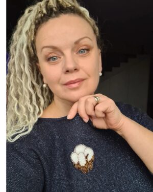 Irma Vitovska Instagram - Дякую Sasha Koltsova  за чудову "бавовну"❤️