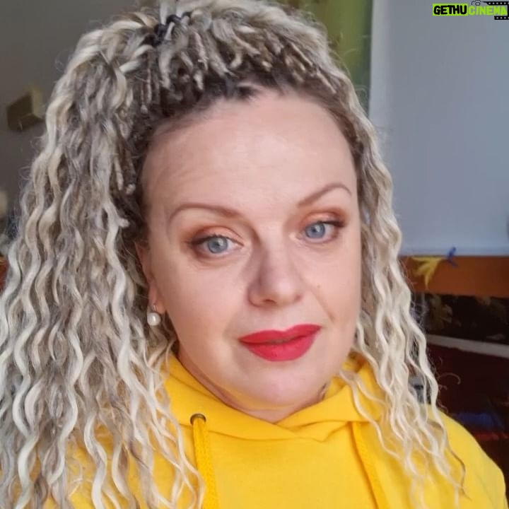 Irma Vitovska - 1.7K Likes -