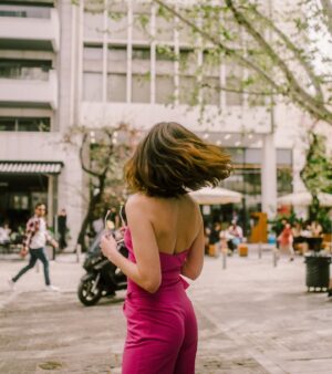 Iro Pektesi Instagram - About @dearviolet___
📸 @konstantinidis_ioa