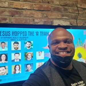 Irone Singleton Instagram - JESUS HOPPED THE A TRAIN, with the exception of my one man show BBTWDtheplay.com of course😁, is the only one I can recall my wife having a desire for an encore performance. @iamejlittle, excellent direction and performances, brother. Hadn't seen you since Lottery Ticket. Keep inspiring!🙏🏿❤🙂 #aetrain #actorsexpress @jesushopped