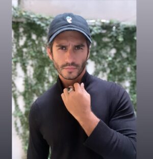 Irving Peña Instagram - 