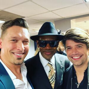 Isaac Hanson Instagram - An amazing night, seeing friends, making new friends and paying tribute to the legends of harmony, melody and song @thebeachboys.

Can’t wait for this to be shared with the world!

P.S. Here is just one of the many amazing people in attendance @flytetymejam, a legend in his own right and a lovely man. So much more to share when the show is released.