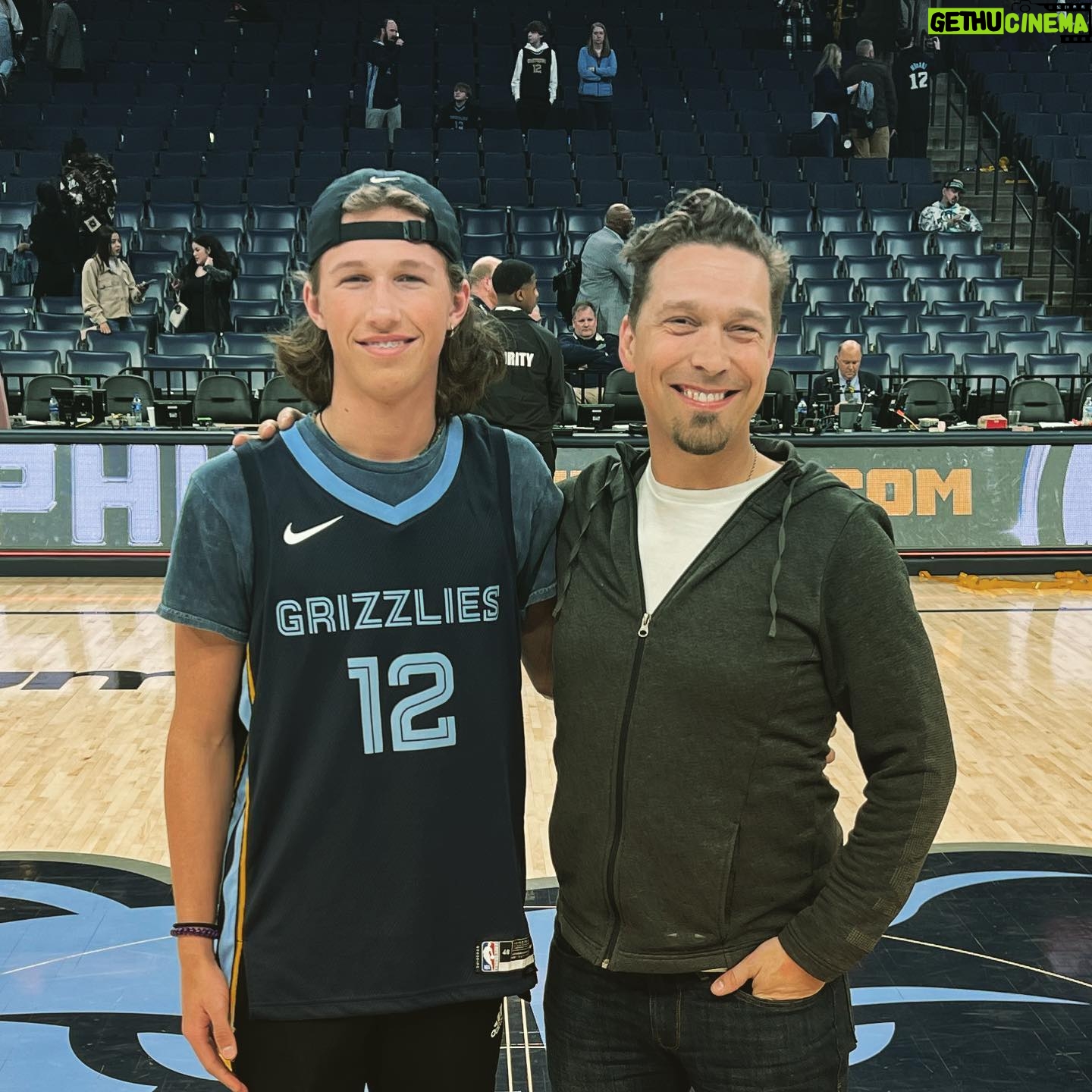 Isaac Hanson - 8K Likes - Yesterday was a special & important day for a friend of mine Zach Myers. He played his home town arena, for the first time. I know how big of a thing that was for him (we talked about it)… and I could not be happier for him.
I wanted to share that so that I could share how generous and thoughtful of a guy Zach is. He facilitated a very special day for my eldest son Everett & I, in that same arena, to see my son’s favorite team (Zach’s favorite team too) the Memphis Grizzlies. The trip was something I had promised Everett we would do and Zach helped to make every moment of it special through his kindness and generosity.
Zach, thanks for your friendship and a trip Everett and I will never forget!
You have earned all the good things you’ve got through generosity, hard work and friendship!
Cheers to you!
P.S. GO GRIZZLIES!!!
#gogrizzlies #fedexforum #friends