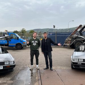 Isaac Hanson Instagram - Had a quite a day hanging with James Bourne in #belfast enjoying a little bit of #delorean history!

Really fun!

#goodtimes