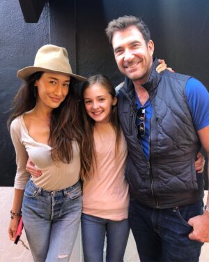 Isabella Kai Instagram - New friends..New adventures ⭐️💜 @maggieq @dylan.mcdermott