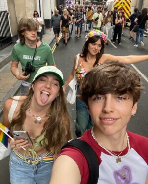 Isabella Pappas Instagram - 🌈HAPPY PRIDE🌈