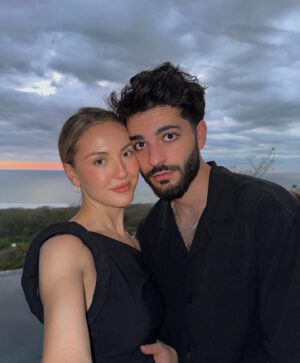 Isabelle Labrecque Instagram - pura vida 🦜🌱