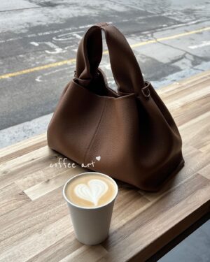 Isabelle Labrecque Instagram - mix & match post