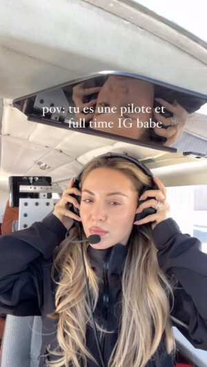 Isabelle Labrecque Instagram - 👩🏼‍✈️💖 #pilote