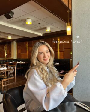 Isabelle Labrecque Instagram - 🤍