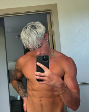 Isaiah Campbell Instagram - Yo.