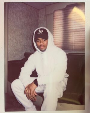 Isaiah John Instagram - Comfortably uncomfortable