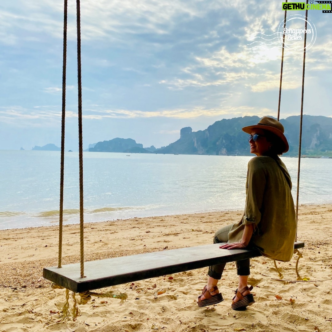 Ismaël Khelifa - 3.9K Likes - Merci d'avoir été si nombreux à suivre @so_jovillard dans ces premières Echappées Belles de la saison, en #Thaïlande, hier soir sur @france5 .
Retrouvez #EchappéesBelles sur @france.tv ➡ http://bit.ly/EchappeesBellesReplay
Merci aux équipes : @bo_travail @fkpoirier @geraudcombelles @julienrousselrenard #YvesLeBaccon
Voici nos bons plans :
Toutes les informations nécessaires pour organiser son voyage en Thaïlande :
https://www.tourismethai.fr/
#mathailande #amazingthailand @mathailande
@krabiboatrental
www.krabybesttours.com
#TIGERCAVETEMPLE
35 Krabi Noi, Mueang Krabi District, Krabi, 81000
MARCHE de #MAHARAJ
69 Maharaj 7 Alley, Krabi
#BANGNARA (Crêperie)
Bangnara Roti & Coffee - 92/97 Vicar Road, Pak Nam, Mueang Krabi District, Krabi, 81000
@kruathara
www.kruathara.wordpress.com
@aquabeachclubkrabi
Aqua Beach Club & Restaurant Krabi
GREEN GUARDIANS (Association de Guillaume Lebout)
@_greenguardians_
@natureminded (Association de Pierre Echaubard)
@phangnga_elephant_park
www.phangngaelephantpark.com
@kindeeporvoo
Hin Look Die Village, Mai Khao, Phuket Island
MARINE LELLOUCHE :
@adventhai
#MYDREAMGUESTHOUSE
83 12 Mae Yao, Mueang ChiangRai District, Chiang-Rai
WHITE TEMPLE
1 Phahonyothin Road, Pa O Don Chai, Mueang Chiang Rai District, Chiang Rai 57000
MARCHE AUX FLEURS DE BANGKOK « I.C.P FLOWER MARKET »
53 Chakkraphet Rd, Wang Burapha Phirom, Phra Nakhon, Bangkok 10200
AVENTURES GASTRONOMIQUES DE « NYM » SUR LES RESEAUX SOCIAUX :
@nymster
You Tube : Journym Journey
DORMIR À KHO SURIN
https://www.thainationalparks.com/mu-ko-surin-national-park
RESTAURANT #THEBLUEELEPHANT
Krabi Road 96, Talat Nuea, Phuket 83000
https://blueelephant.com/restaurant/phuket-restaurant/
#TANITAHOUSE
152 ถนน เจริญราษฎร์ Wat Ket, Mueang Chiang MaiWEB
https://www.tanitahouse.com/
#SUNSHINEMASSAGESCHOOL
159/2 ถนน แก้วนวรัฐ 4 ตำบลวัดเกต Mueang Chiang Mai
https://www.sunshine-massage-school.com/