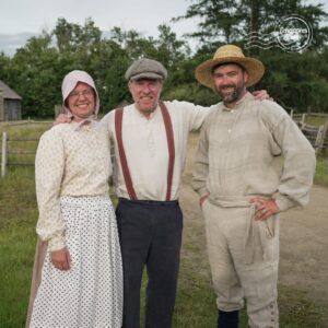 Ismaël Khelifa Instagram - Merci d'avoir été si nombreux à regarder hier soir ces Echappées Belles inédites dans le #NewBrunswick, #Canada, avec @jeromepitorinoff  sur France 5 

Pour revoir l'émission #EchappéesBelles, c'est sur @france.tv ➡ bit.ly/EchappeesBellesReplay

@bo_travail  @jycauchard  @quentindefrom  @cookgregjames  Sebastien Verlet Penelope Champault

Voici nos bonnes adresses : 

Obtenir toutes les informations nécessaires pour un séjour au Nouveau-Brunswick
https://tourismnewbrunswick.ca/
#EXPLORENB
@explorenbfr 
#explorenb 

Pêche à l’esturgeon et dégustation de caviar : 
https://www.acadian-sturgeon.com/fr/

Excursion & observation des macareux : 
https://seawatchtours.ca/ 

Dormir sur l’île de Grand Manan dans une ancienne maison typique : 
https://www.hotelmarathon.com/fr

Manger sur l’île de Grand Manan : 
https://adventurehigh.com/compass-rose-heritage-inn/

Cueillette et promenade médicinale dans la forêt ancienne de Fredericton avec les First Nation : 
https://wabanakitreespirit.com/ 

Musée sur la culture MikMaq : 
https://www.spfirstnationsoutdoortours.com/ 
https://www.instagram.com/firstnationstourism/

Galerie d’Art à Moncton : 
https://www.appleart.co/
@appleartgallery 

Manger de bonnes viennoiseries et boire un bon café à Caraquet : 
https://grainsdefolie.ca/
@grainsdefolie 

Manger une cuisine moderne et savoureuse dans une ambiance cosy à Saint-John : https://www.portcityroyal.com/ 
@portcityroyal 

Faire du woofing à la ferme terre partagée :
info@ftpcoop.com

Recherche de fossiles au parc National de Fundy:
https://parcs.canada.ca/pn-np/nb/fundy

Pour déguster les chocolats de la chocolaterie McGuire à St Andrews
https://mcguirechocolate.com/

Pour voir les baleines de la baie de Fundy
@jollybreezewhaleadventures 
http://jollybreeze.com/

Pour visiter les chutes de Dickson
Paroisse d'Alma, NB E4H 4X6, Canada

Pour déguster les produits de la mer de Steve
La terrasse à Steve

Découvrir le village historique Acadien
​​https://www.villagehistoriqueacadien.com/

Festival Acadien de Caraquet
https://festivalacadien.ca/
@facadien