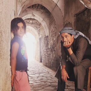 İsmail Hacıoğlu Instagram - Herkese her şeye son kez bakabilirsin aslında...ne garip🤘