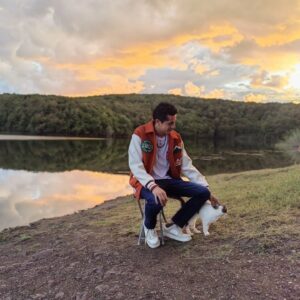 İsmail Hacıoğlu Instagram - Herşeye rağmen🤘