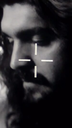 Israel Fernández Instagram - Para celebrar el día de la música, os dejo aquí un pedacito de la entrevista que hice para el proyecto SUEÑO Y TIEMPO, en el que @iqos_esp me retó por ser Game Changer y reinterpretar la canción La Leyenda del Tiempo.