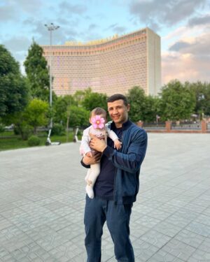 Israil Madrimov Instagram - 🌸 walking with my princess