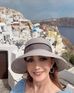 Ita Mustafa Most Liked Photos and Posts