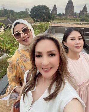 Ita Mustafa Instagram - prambanan vibes