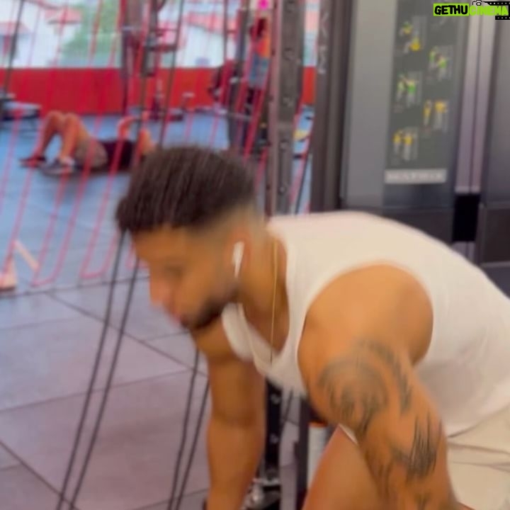 Italo Lopes - 8.9K Likes - Dump do treininho 🏋🏾🤭
.
.
.
#explorar #gym #lifestyle #academia #aesthetic #man