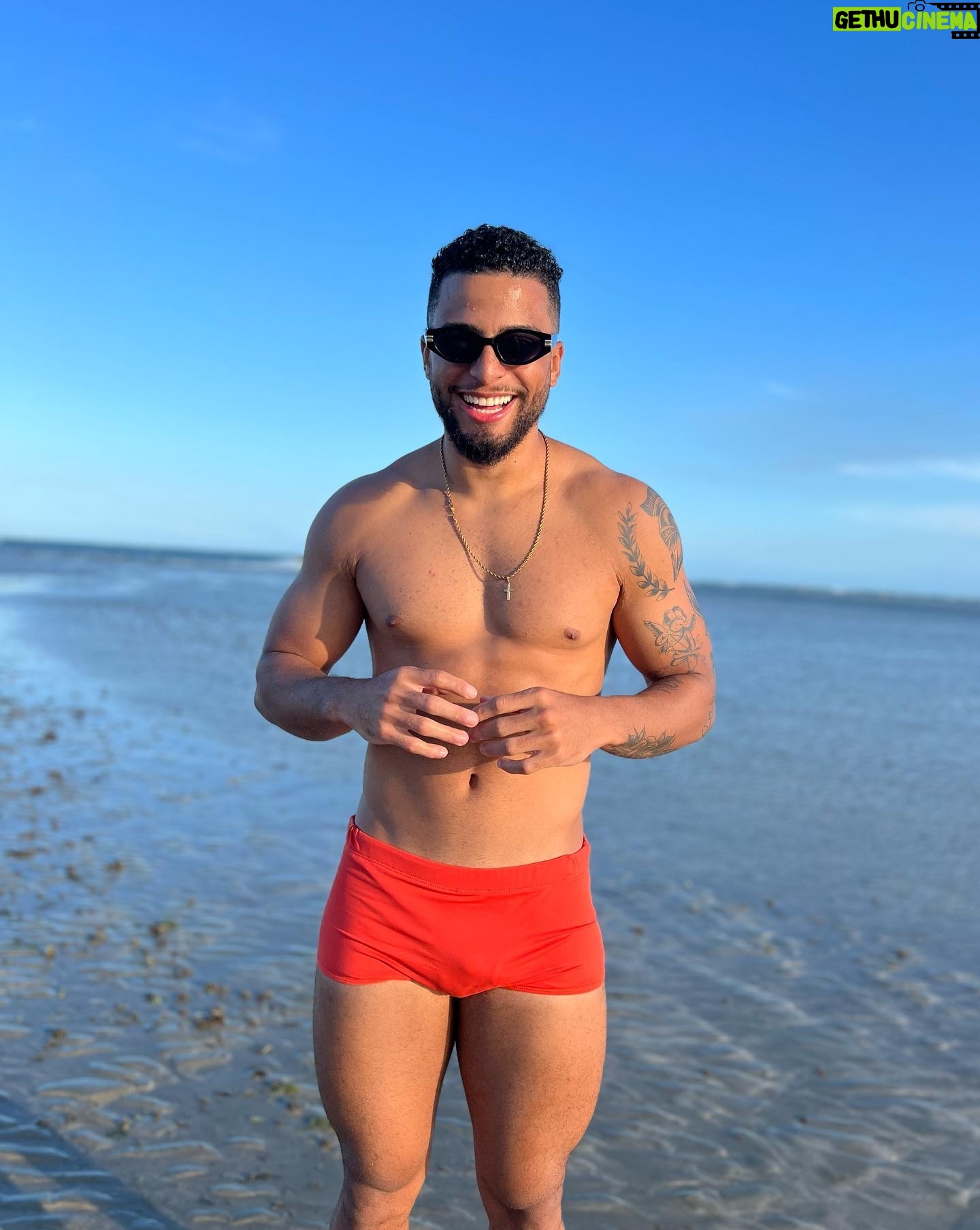 Italo Lopes - 4K Likes - Dumpzinho dos primeiros dias do ano 😉
.
.
.
#lifestyle #explorar #travel #verão #explore