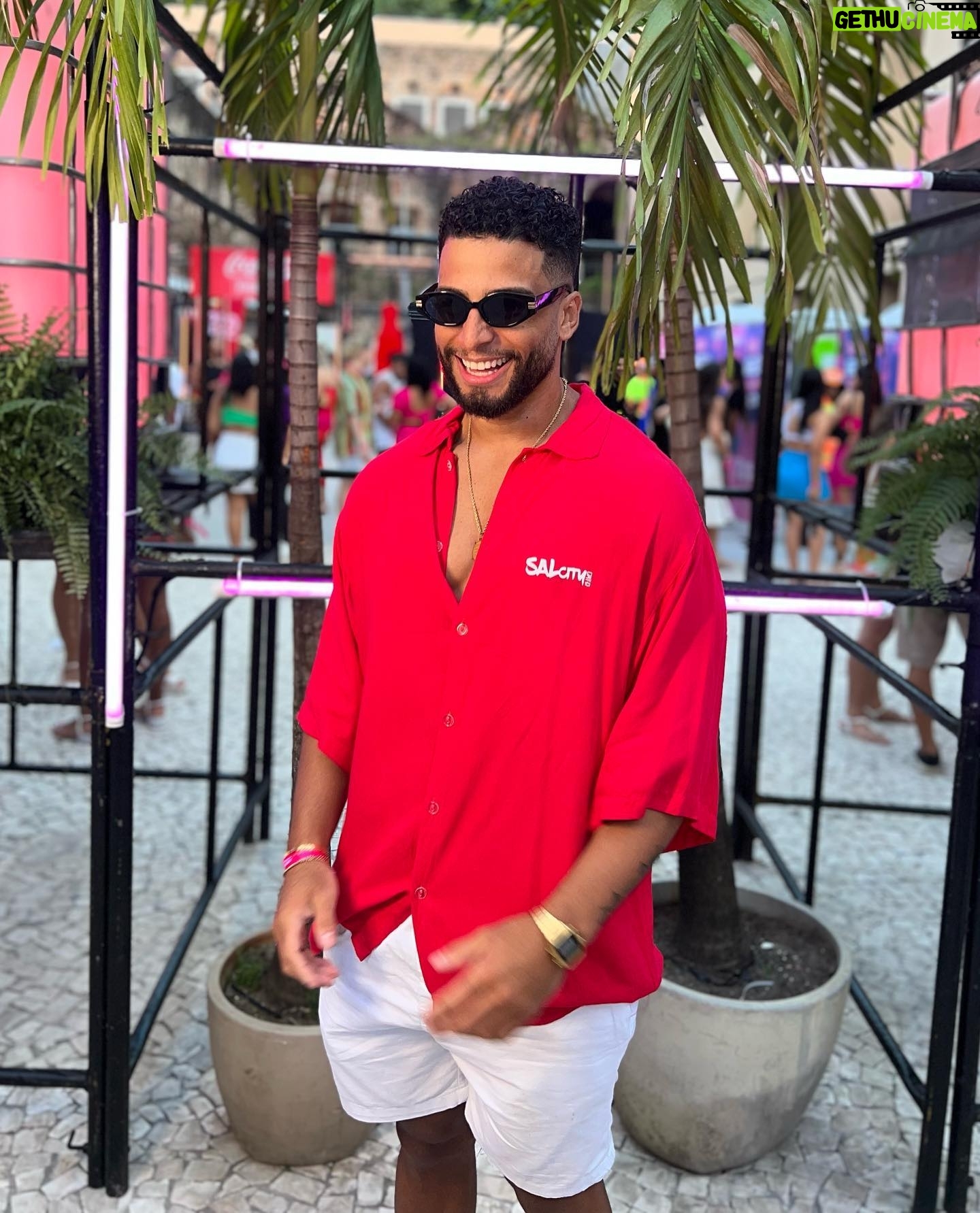 Italo Lopes - 1.9K Likes - Dump Moments 🤪😎
.
.
.
#explore #aesthtic #lifestyle #dump #photodump #man