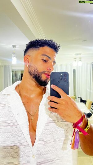 Italo Lopes Instagram - Esquece o passado, foca no presente e planeja o futuro! Fica a dica ! ✨🐈‍⬛
.
.
.
#explorar #motivation #lifestyle #man #aesthetic #preto