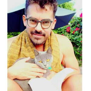 Iván Arana Instagram - San lunes.

GiyJu  foto