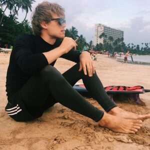 Ivan Usovich Instagram - Ну и кто мне интересно теперь тут самый крутой нахуй?