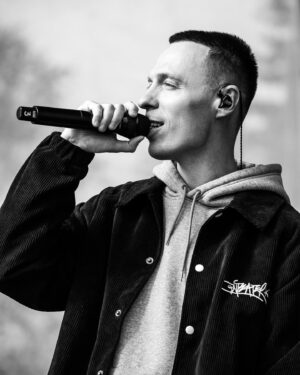 Ivan Zasidkevich Instagram - Стильные чёрно-белые фото с концерта Dabro!