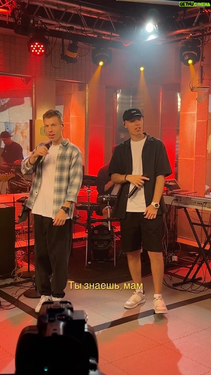 Ivan Zasidkevich - 5.2K Likes - А ведь иногда не много надо, чтобы чувствовать себя счастливым.