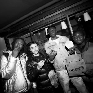 Izi Instagram - “Come to my city RMX” fuori ora su Youtube.
@big_vibe_442 @tedua_wildbandana @chrisnolanmusic #Italdrill #Drilliguria 🏴󠁧󠁢󠁥󠁮󠁧󠁿🏴‍☠️