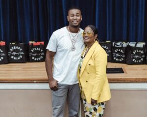 J. Alphonse Nicholson Instagram - Bridge Builders #steadygrind #TheGiveBack 🏁🏁🏁 @janf.inc