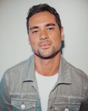 J.R. Ramirez Instagram - New Portraits 📸
Shot by @joshuashultz ⚡️
@palisociety @palihouselobbybarhydepark @joshuashultz
#Palihouse #Photography #Tampa