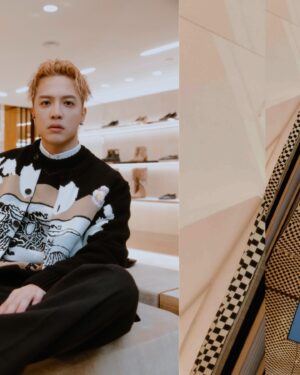 J.Sheon Instagram - 昨天感謝 @burberry 的邀請 🙏🏻
店內非常誇張的天空之鏡的設計
讓我每次抬頭
都可以順便整理一下儀容

Hair Styling King @under.hair.1 
Hair Coloring @ohyeahemily 
Makeup @chen.jessis 

#BurberryTaipei101 
#BurberryMinecraft