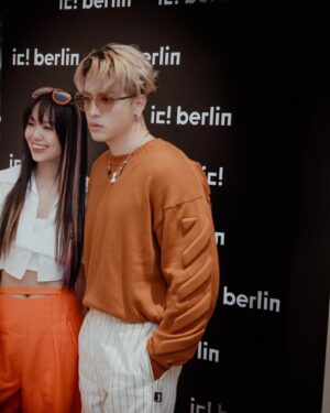 J.Sheon Instagram - 謝謝 ic! berlin 的邀請 
讓我為大家示範眼鏡在臉上
從無到有的神奇過程

📸 @yo_young_chuang 

@icberlintaiwan @2020eyehaus 
#全球最受歡迎的設計師品牌 
#原創自信來自柏林