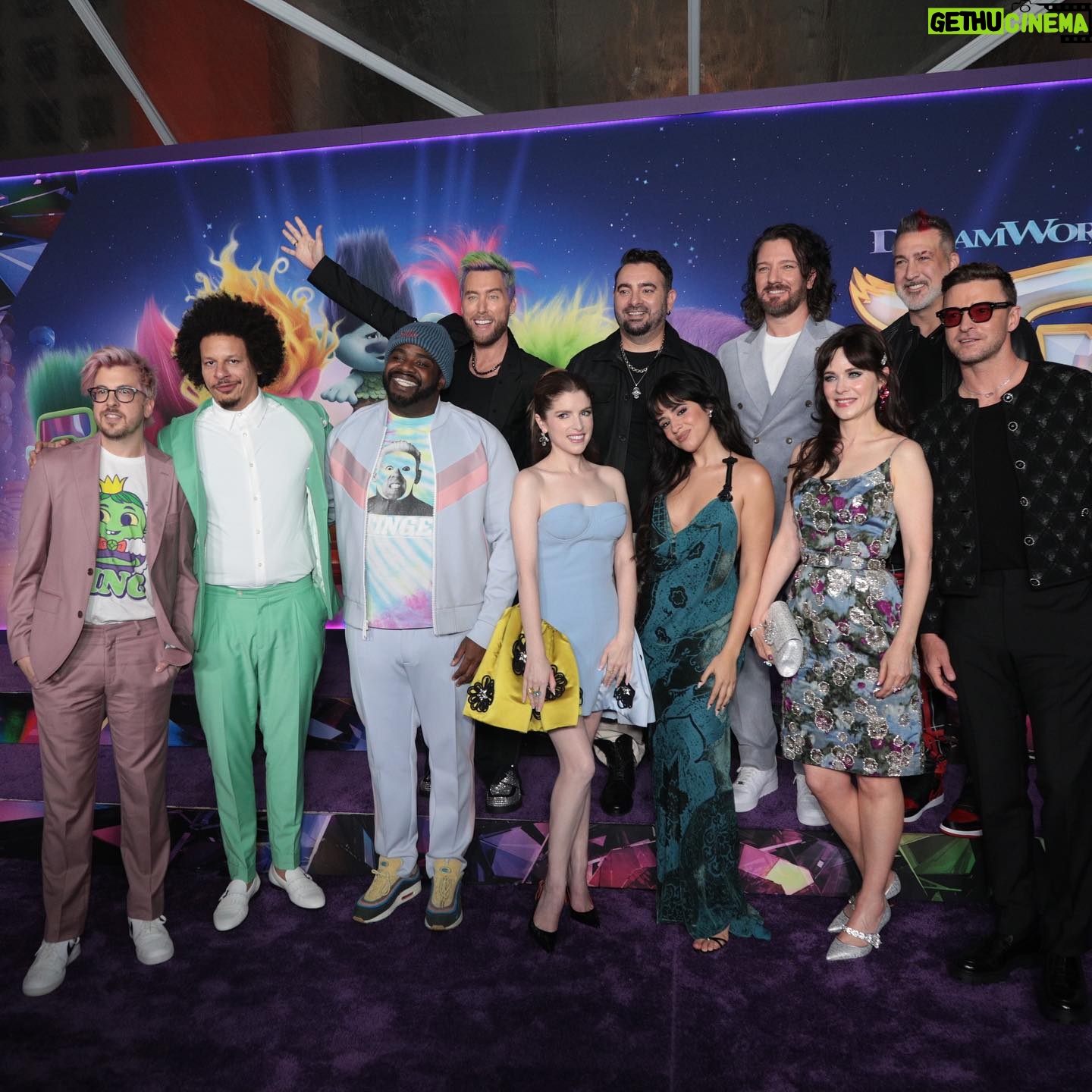 JC Chasez - 40.4K Likes - Trolling movie stars with my @nsync family at an actual premiere thanks to SAG/AFTRA getting us all to a “Better Place” 🪩 🌟
#TrollsBandTogether out 11/17!