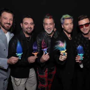 JC Chasez Instagram - Trolling movie stars with my @nsync family at an actual premiere thanks to SAG/AFTRA getting us all to a “Better Place” 🪩 🌟 

#TrollsBandTogether out 11/17!