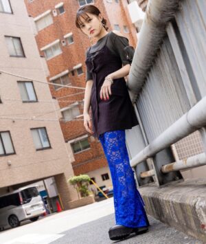 JUNNA Instagram - SPICEさん、インタビュー写真のアザーカット📷

素敵なカットばかりでした🫶🏻

衣装もDearをイメージしてブルーでかっこよく💙

Outfit: MAISON SPECIAL WOMAN
@maisonspecial_women

Photo by 福岡諒祠