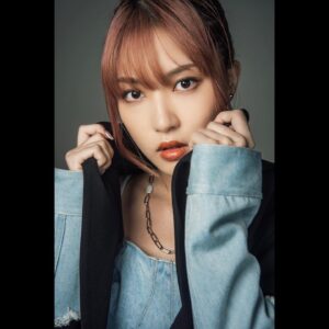 JUNNA Instagram - 「音楽と人」12月号のアザーカット📷

すごく素敵に撮っていただきました。

Outfit @aula_official___ 

Photo by Oyama Yasufumi