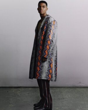 Jabari Banks Instagram - Gazing into the future w/ @vman 

From @vman 50 Spring/Summer 2023 Issue

Photography: @gregswalesart 

Fashion: @luca_falcioni_ 

Grooming: @alexahernandez.xyz (The Wall Group) 

Editors: @overlyopinionatedblackperson / @kalaherh / @matt.velasco 

Production: @agpnyc 

Text: @kayla_ce 

PR: @theledecompany