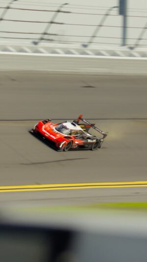 Jack Aitken Instagram - No music required. 

#soothingsounds #v8 #beiconic #cadillacracing #daytona #rolex24 

📹 @chadengle_motorsportsvideo