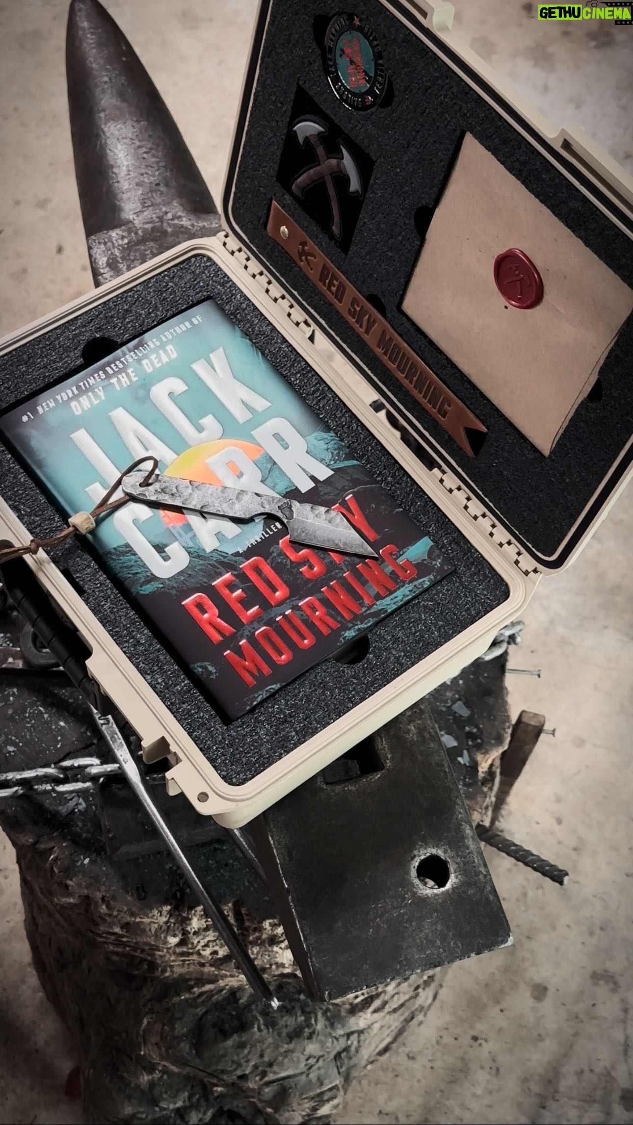 Jack Carr - 11.6K Likes - RED SKY MOURNING 🩸
.
As always I am beyond honored to receive the latest novel in the epic @jackcarrusa Terminal List series.
.
You guys know I always find fun ways to open these every year but this year is even more special for me.
.
I figured it was only fitting to open this year‘s novel with a GrizzlyForge bag opener considering to my absolute and complete surprise it is used in chapter 4 of this year’s book.
.
Never in a million years would I expect to see my companies name end up in one of these novels and this is by far the highlight of my career.
.
Thank you so much Jack for this absolute honor and as always for your continued support and friendship from literally day one of GrizzlyForge.
.
I hope you guys swoop a copy of book number seven, and I promise you you will not be disappointed🇺🇸
.
.
.
#grizzlyforge #redskymourning #jackcarr #jamesreece #brotherhood #honored