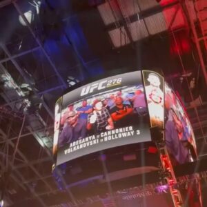 Jack Carr Instagram - Thinking back to an epic night at UFC 276 in Vegas on July 2, 2022 to celebrate THE TERMINAL LIST on Prime Video.

#TheTerminalList #ChrisPratt #PrattPrattPratt #JamesReece #JackCarr #JackCarrUSA #UFC