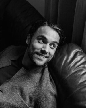 Jack Falahee Instagram - Looking at myself making a rug