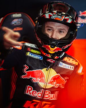 Jack Miller Instagram - Happy to be at Valencia, love this track even when I came off and took a big whack 😅 Was able to put in a lap to get us through to Q2, the bike is working well and looking forward to tomorrow 🤟