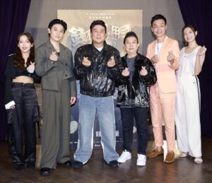 Jack Neo Instagram - 《钱不够用3:全部够用》台湾记者会 

Starring Jack Neo 梁志强，Mark Lee 李国煌 and Henry Thia 程旭辉，Regina Lim 林昀憓, Braven Yeo杨惟杰, Kelly Wong 翁慧耘

《钱不够用3：全部够用》 MONEY NO ENOUGH 3 will be in Taiwan Cinema on 1st of May 2024!

#MoneyNoEnough3 #钱不够用3 #jackneo 
#梁志强 #李国煌  #程旭辉 #辉哥